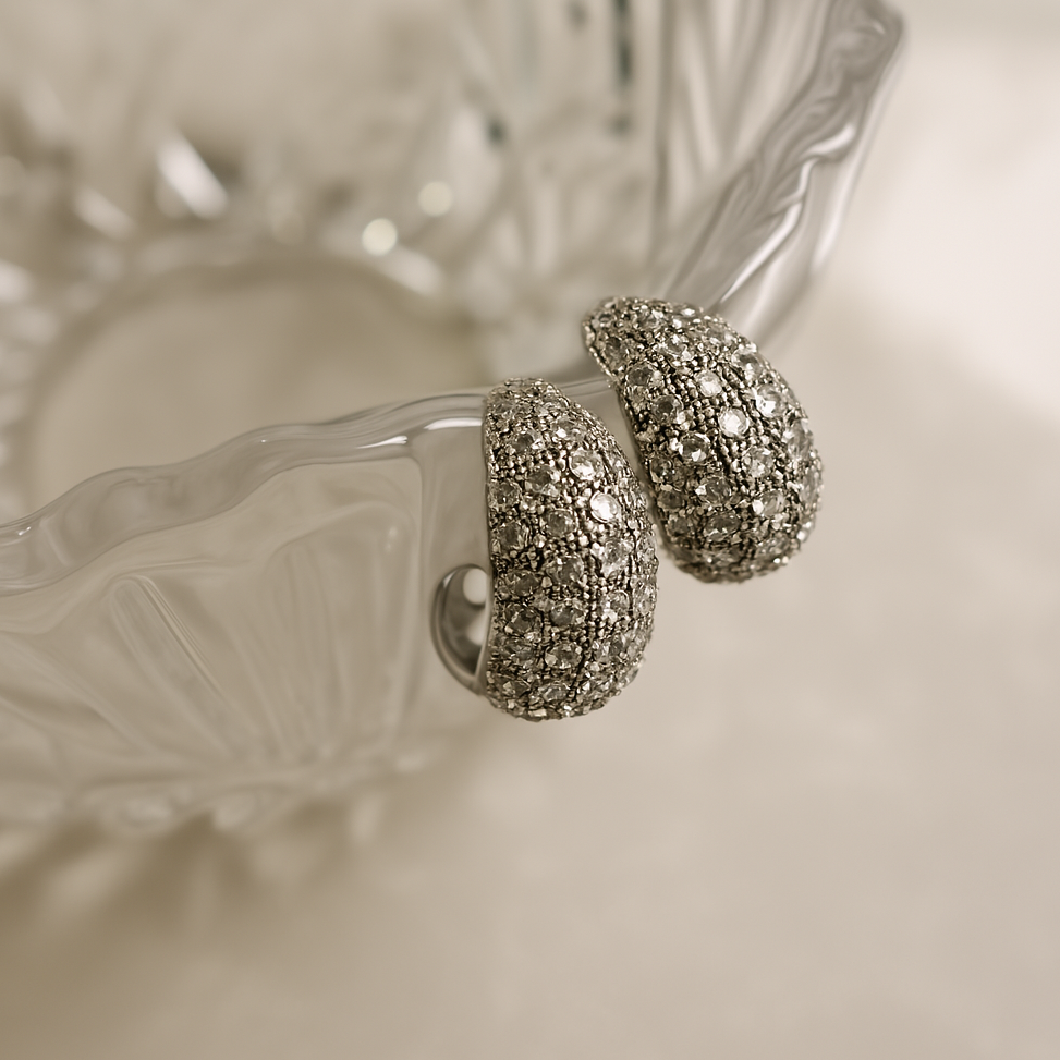 Teardrop Earrings – Timeless Sparkle in a Modern Design